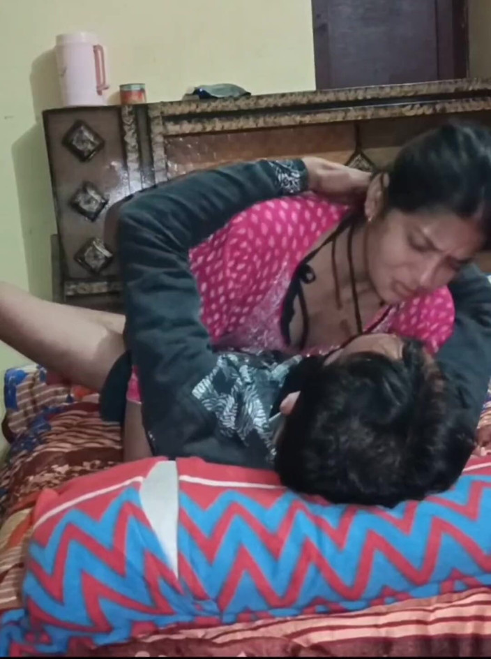 sashaa: Indian Virgin Girl Ponded Hard by Boyfriend 1