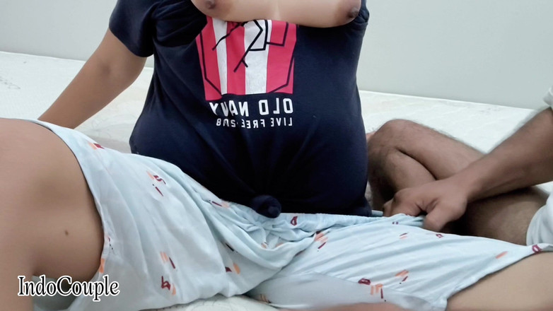 Indo Couple: Tình dục Hồi giáo mà không có khăn trùm đầu