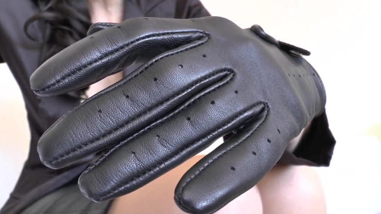 Lady Victoria Valente: Schwarze Lederhandschuhe-der Geruch Von Leder Macht Dich so Geil, Lady...