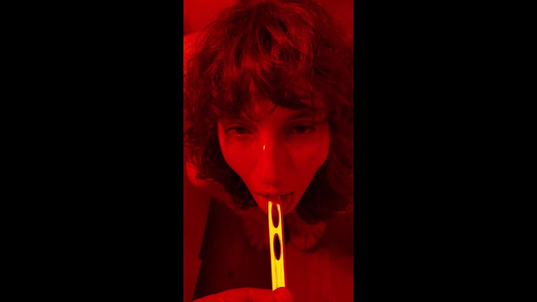 Akasha7: 私を見つけて、私は従順で完璧なフェラチオをする Akasha7