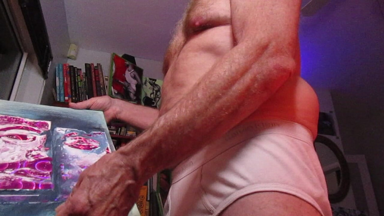 Hairyartist: Si mostra per te in slip bianchi da Hairyartist