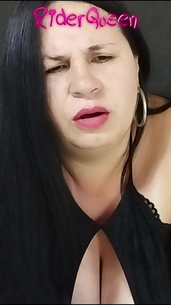 Only Riderqueen BBW Step Mom Latina Alone: Fudendo para Riderqueen, rabuda latina grandona milf