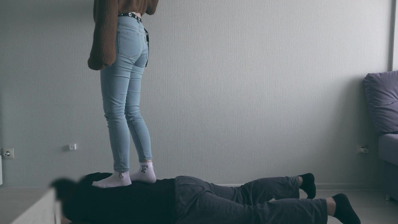 Amateur_fetish: Trampling