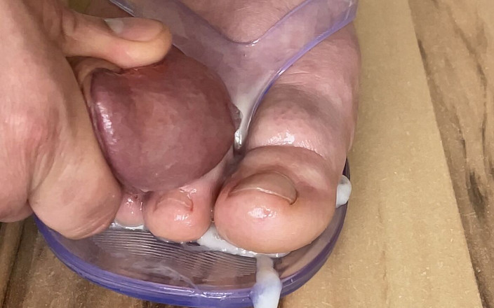 Princess Jeanne: Flip flop dream footfetish