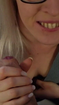Am I That Cunning? My First Facial Insemination!