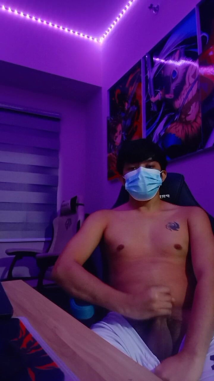 Rent A Gay Productions: Kraken - kamu membuatku jadi cewek sange!