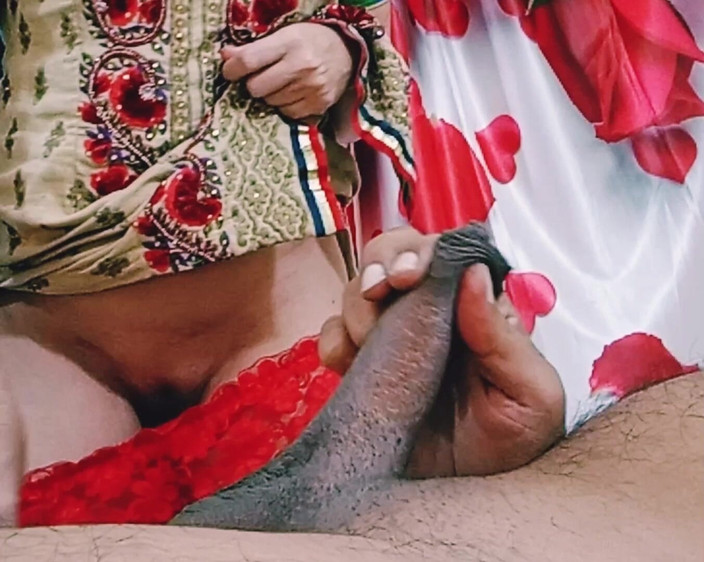 Bolly Karma: 私の愚かな白人の義理の妹が私のBBCで立ち往生