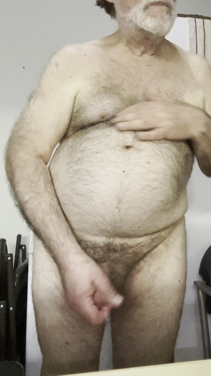Coach Karl dude lodge: 20250628 Trenér Karl Live Cam Cum Show
