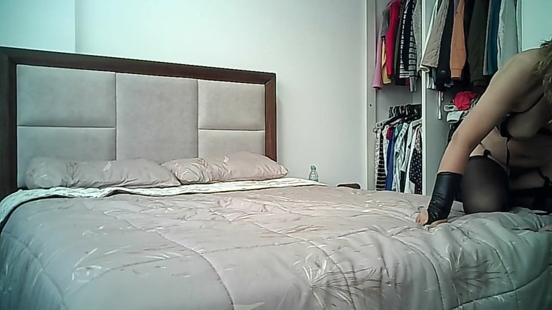 Ardientes69: I Pulled Out My Cock and Jerked off in Front...