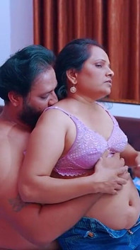 Big Boobs Milky Bhabhi Caught by Her Naughty Devar While Changing Her Night Dress