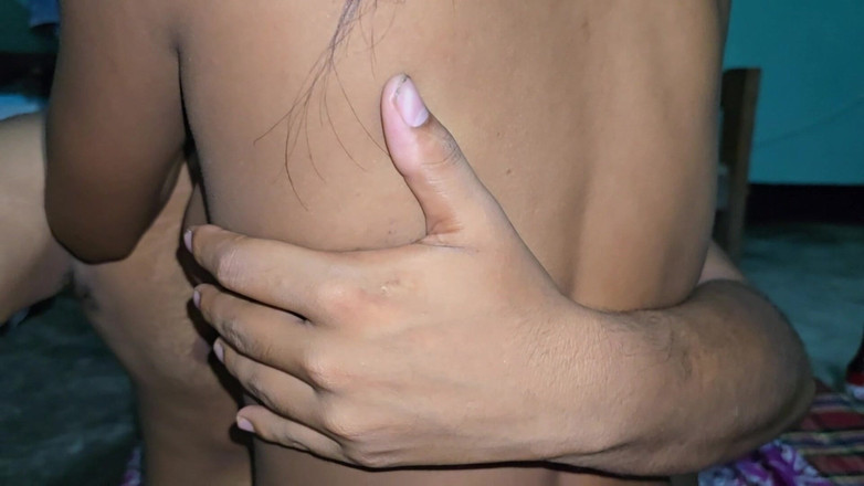 SafeRosebush8: Sexe avec ma copine étudiante et enlève beaucoup de chatte