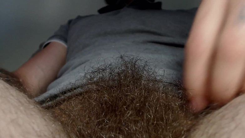 Hunky time: 灌木，射精，脚.吐