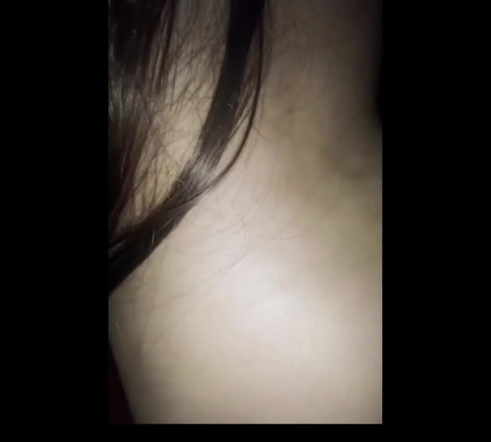 Astrid Cute: Il mio migliore amico mi scopa a casa