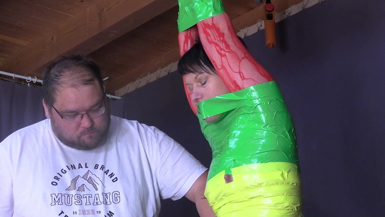 Yvette xtreme: Meia-calça Catsuit e Taped