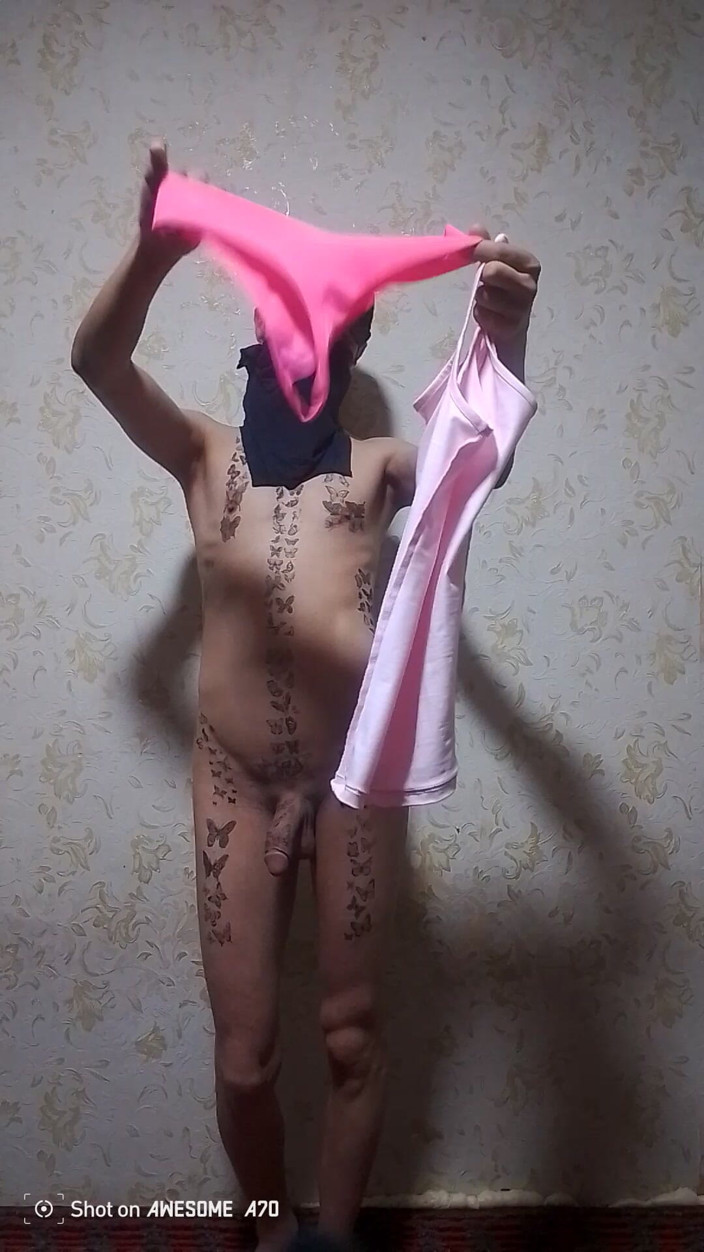 RayKris: Femboy si veste