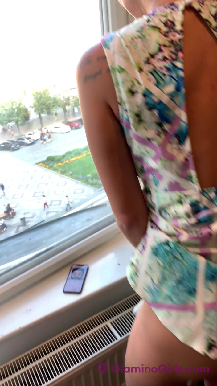 Glamino Girls: Glmia 宝贝 5 - 第 3 部分 变态熟女 elen million