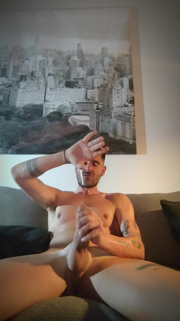 Alexis King9: Playing with My Cock Using Both Hads