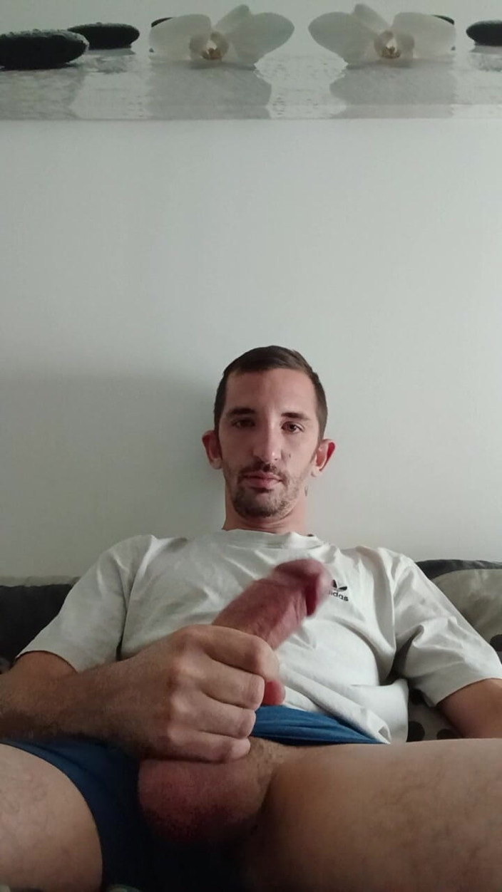 Alexis bondoux: Xxl of a Young Guy with Big Cumshot