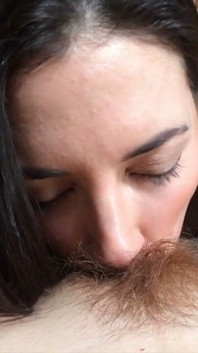 Jelena Jensen mindi mink bakış açısıyla yalıyor!