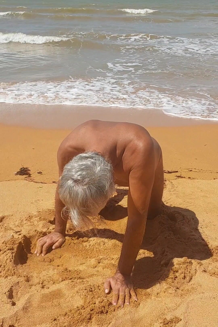 Ladysilvas: Ladysilva My Hot Ass on the Beach in Her Panties