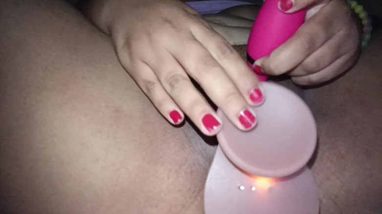 Stepmom_with_big_tits: Buceta gananciosa quer ser penetrada em orgasmos.