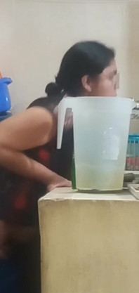 Домашній працівник таємно відтрахав мою дружину