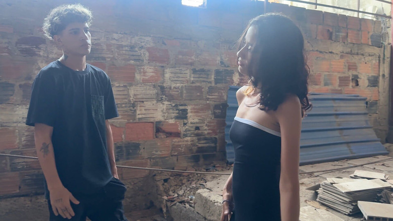 BritannySexxx: Vero sesso all'aperto. una coppia di sconosciuti entrano in una...