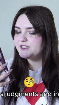 Handlung – Auf der Party trifft die Frau viele Männer (,, cuckold)