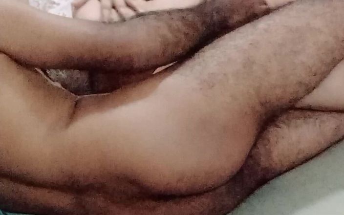 Sexy Yasmeen blue underwear: Boyfriend Masturbate My Pussy