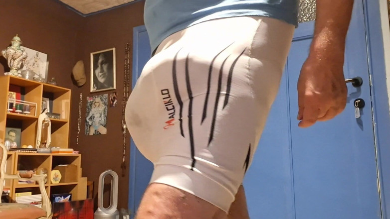 Monster_Meat_: Vulging Show After Pumping up