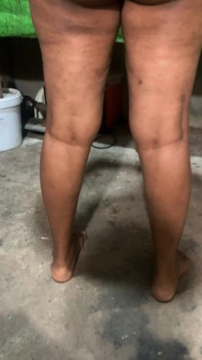 Tiyana: Esposa caliente expuesta