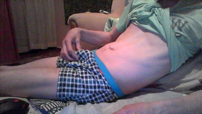 Rafael716: Cumshow in condom