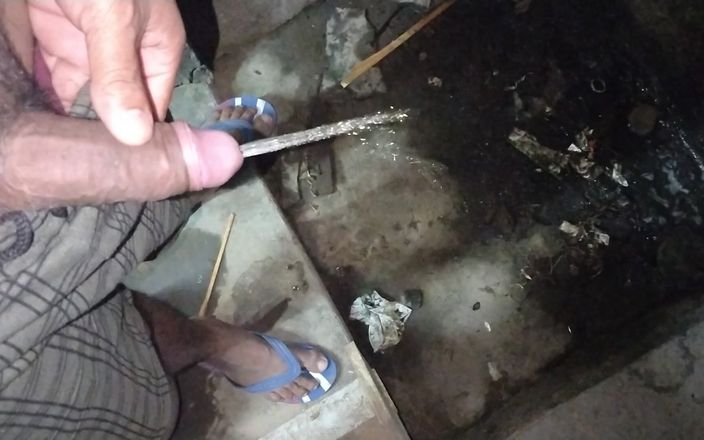 LKKumar90: 德西男孩的水已经从你的阴茎出来了