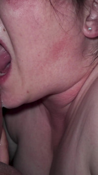 Crazy 15 Minutes of Tongue Work Still Led to a Very Pleasant Cramp in the Dick