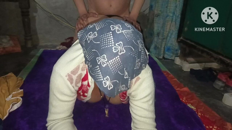 Kavita69: Эта Мачеха Милфа С Большой Задницей, Которая Всегда Любит Разделить Постель Со Своим Пасыноком