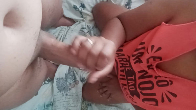 Jr and denies: Uma Punhetinha Gostosa Falando