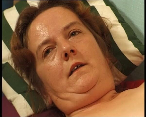 YOUR FIRST PORN: Omi Brittas Letzte Nummer Nombor Terakhir Nenek Britta