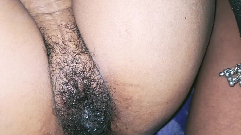 hot suman: Une bhabhi mignonne se fait baiser avec une nouvelle vidéo...