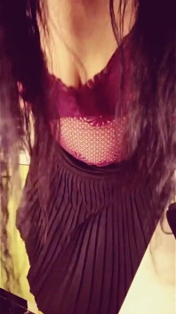 Naughty Housewife Squirts in the Kitchen and Splashes the Table Ginnagg
