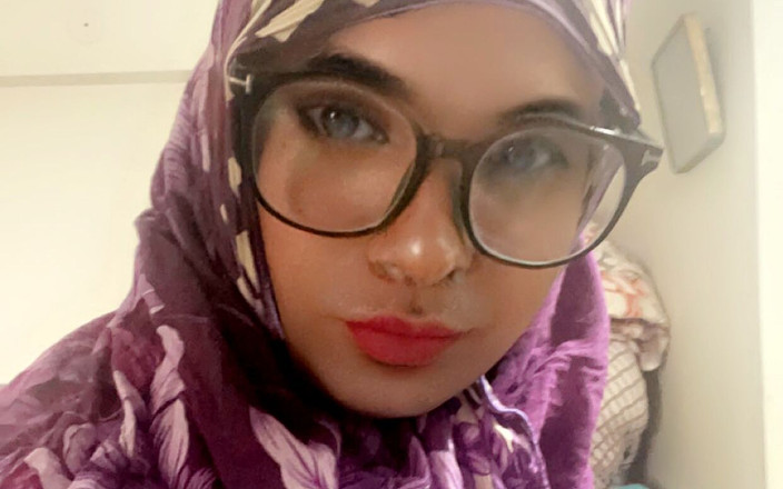 Apple00001: Moje krásná sissy cesta