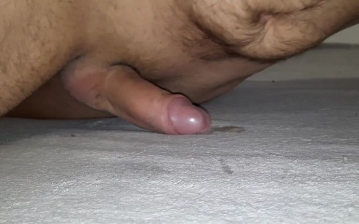 SoloXman: Massagem a seco terminando com uma enorme dose de esperma -...