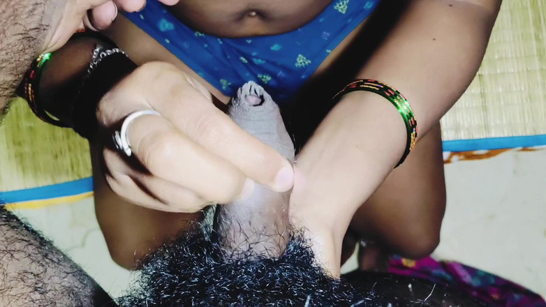 Gomathy: Fată fierbinte tamil labă și futai