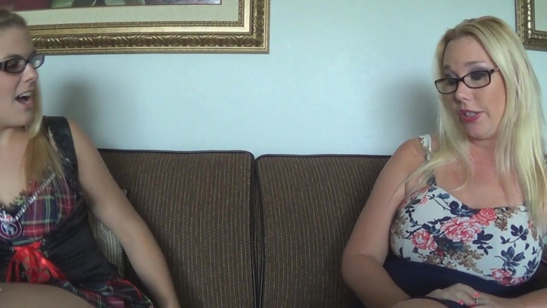Tropical Lust: Kendra Lynn &amp; Lylah Ryder Lezdom