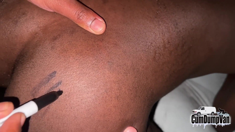 Cum Dump Van: Van si cewek kulit hitam dientot habis-habisan sama kontol besar...