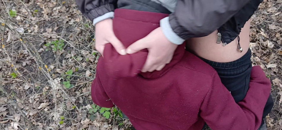 Lesbian-illusion: I Pee and Fuck My Lover in the Mouth in...