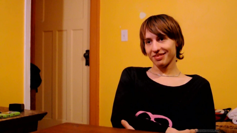 Beddable Boys: Entrevistando a Brent en el set