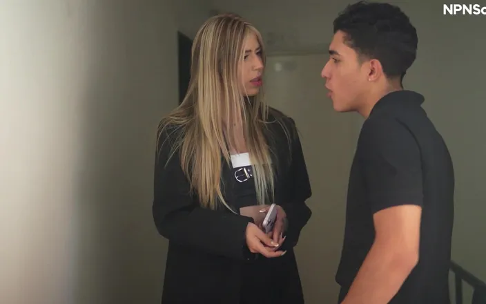 NiPutaNiSantaClub: I Meet My Ex Classmate and We End up Fucking...