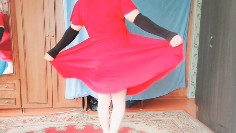 Kitty_Cross: Waria imut lagi asik di depan kamera