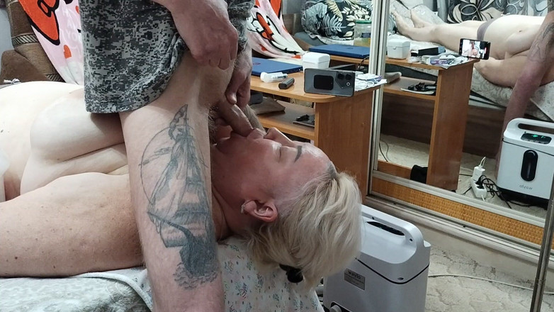 Zona901: मैं अपनी प्रेमिका को हॉट वीर्य खिलाने के लिए अपने लंड को मरोड़ रहा हूं