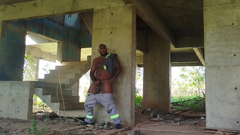 TheBlacKHunterr: 施工准备日